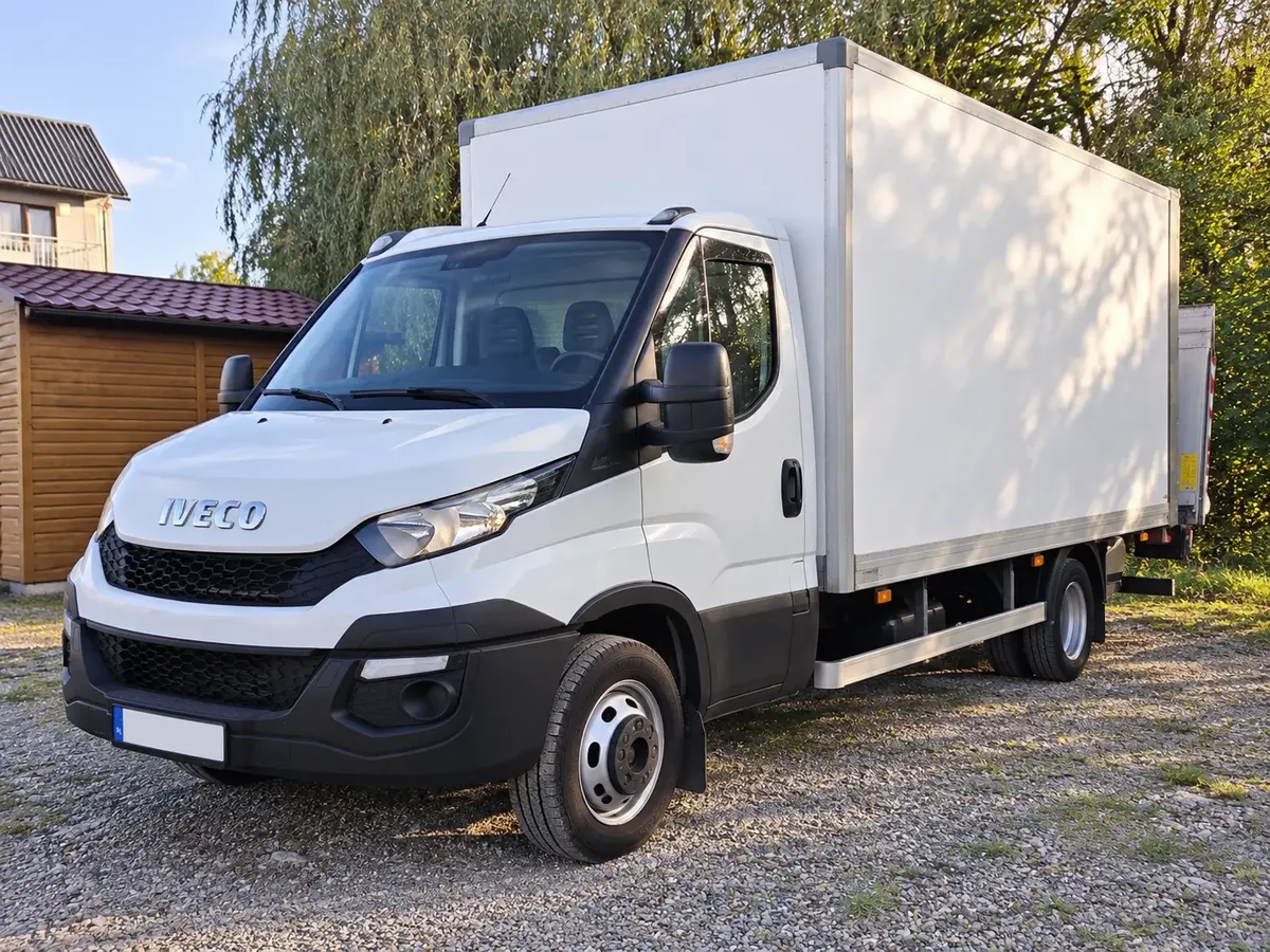 Iveco Daily kontener GL Speed Trans – transport Cieszyn i przeprowadzki Cieszyn